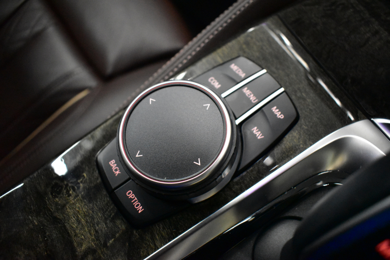 BMW 5シリーズ 523d Xﾄﾞﾗｲﾌﾞ ﾂｰﾘﾝｸﾞ Mｽﾎﾟｰﾂ LCI後期 ｴｸｽｸﾙｰｼﾌﾞﾅｯﾊﾟﾚｻﾞｰP 全席ﾋｰﾀｰ付ｴｸｽｸﾙｰｼﾌﾞﾅｯﾊﾟﾓｶﾚｻﾞｰ 新ﾃﾞｻﾞｲﾝLEDﾍｯﾄﾞﾗｲﾄ ACC HUD 19AW 可変ｻｽﾍﾟﾝｼｮﾝ ﾗｲﾌﾞｺｸﾋﾟｯﾄ ﾀｯﾁﾊﾟﾈﾙﾅﾋﾞTV3Dﾋﾞｭｰ 電動Rｹﾞｰﾄ ｽﾏｰﾄｷｰ 2年保証