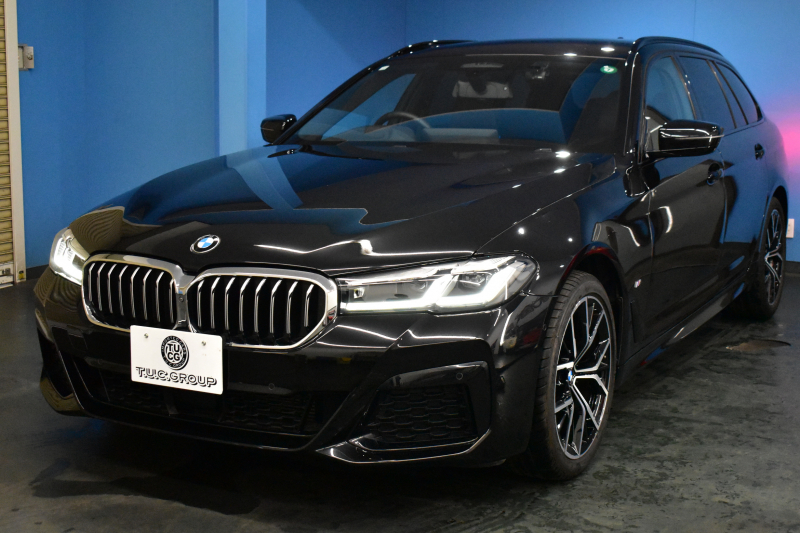BMW 5シリーズ 523d Xﾄﾞﾗｲﾌﾞ ﾂｰﾘﾝｸﾞ Mｽﾎﾟｰﾂ LCI後期 ｴｸｽｸﾙｰｼﾌﾞﾅｯﾊﾟﾚｻﾞｰP 全席ﾋｰﾀｰ付ｴｸｽｸﾙｰｼﾌﾞﾅｯﾊﾟﾓｶﾚｻﾞｰ 新ﾃﾞｻﾞｲﾝLEDﾍｯﾄﾞﾗｲﾄ ACC HUD 19AW 可変ｻｽﾍﾟﾝｼｮﾝ ﾗｲﾌﾞｺｸﾋﾟｯﾄ ﾀｯﾁﾊﾟﾈﾙﾅﾋﾞTV3Dﾋﾞｭｰ 電動Rｹﾞｰﾄ ｽﾏｰﾄｷｰ 2年保証