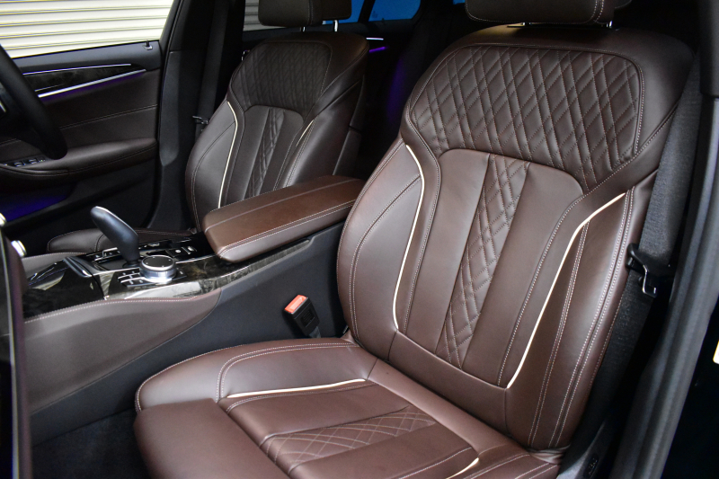 BMW 5シリーズ 523d Xﾄﾞﾗｲﾌﾞ ﾂｰﾘﾝｸﾞ Mｽﾎﾟｰﾂ LCI後期 ｴｸｽｸﾙｰｼﾌﾞﾅｯﾊﾟﾚｻﾞｰP 全席ﾋｰﾀｰ付ｴｸｽｸﾙｰｼﾌﾞﾅｯﾊﾟﾓｶﾚｻﾞｰ 新ﾃﾞｻﾞｲﾝLEDﾍｯﾄﾞﾗｲﾄ ACC HUD 19AW 可変ｻｽﾍﾟﾝｼｮﾝ ﾗｲﾌﾞｺｸﾋﾟｯﾄ ﾀｯﾁﾊﾟﾈﾙﾅﾋﾞTV3Dﾋﾞｭｰ 電動Rｹﾞｰﾄ ｽﾏｰﾄｷｰ 2年保証