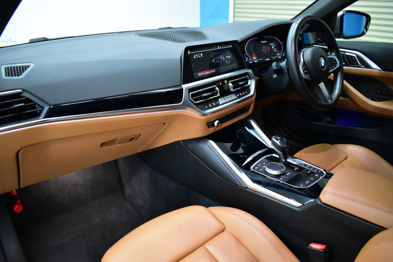 BMW 4シリーズ M440i xDriveｶﾌﾞﾘｵﾚ ｺﾝﾌｫｰﾄP ﾋｰﾀｰ付茶革 全周囲ｶﾒﾗ ﾋﾟｱﾉﾌﾞﾗｯｸｲﾝﾃﾘｱﾄﾘﾑ ｴｱｶﾗｰ ﾚｰｻﾞｰLEDﾍｯﾄﾞﾗｲﾄ HUD Mｽﾎﾟｰﾂﾃﾞﾌ&ﾌﾞﾚｰｷ 可変Mｻｽ ﾗｲﾌﾞｺｯｸﾋﾟｯﾄﾀｯﾁﾊﾟﾈﾙﾅﾋﾞ LCW Apple Car Play ﾌﾙｾｸﾞ harman/kardon 19AW 2年保証