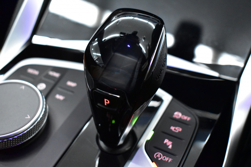 BMW 4シリーズ M440i xDriveｶﾌﾞﾘｵﾚ ｺﾝﾌｫｰﾄP ﾋｰﾀｰ付茶革 全周囲ｶﾒﾗ ﾋﾟｱﾉﾌﾞﾗｯｸｲﾝﾃﾘｱﾄﾘﾑ ｴｱｶﾗｰ ﾚｰｻﾞｰLEDﾍｯﾄﾞﾗｲﾄ HUD Mｽﾎﾟｰﾂﾃﾞﾌ&ﾌﾞﾚｰｷ 可変Mｻｽ ﾗｲﾌﾞｺｯｸﾋﾟｯﾄﾀｯﾁﾊﾟﾈﾙﾅﾋﾞ LCW Apple Car Play ﾌﾙｾｸﾞ harman/kardon 19AW 2年保証