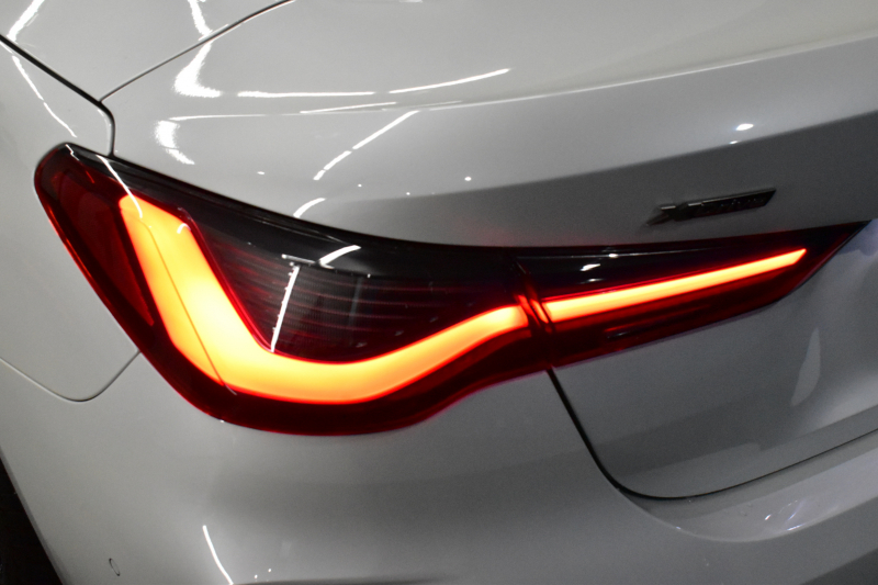 BMW 4シリーズ M440i xDriveｶﾌﾞﾘｵﾚ ｺﾝﾌｫｰﾄP ﾋｰﾀｰ付茶革 全周囲ｶﾒﾗ ﾋﾟｱﾉﾌﾞﾗｯｸｲﾝﾃﾘｱﾄﾘﾑ ｴｱｶﾗｰ ﾚｰｻﾞｰLEDﾍｯﾄﾞﾗｲﾄ HUD Mｽﾎﾟｰﾂﾃﾞﾌ&ﾌﾞﾚｰｷ 可変Mｻｽ ﾗｲﾌﾞｺｯｸﾋﾟｯﾄﾀｯﾁﾊﾟﾈﾙﾅﾋﾞ LCW Apple Car Play ﾌﾙｾｸﾞ harman/kardon 19AW 2年保証