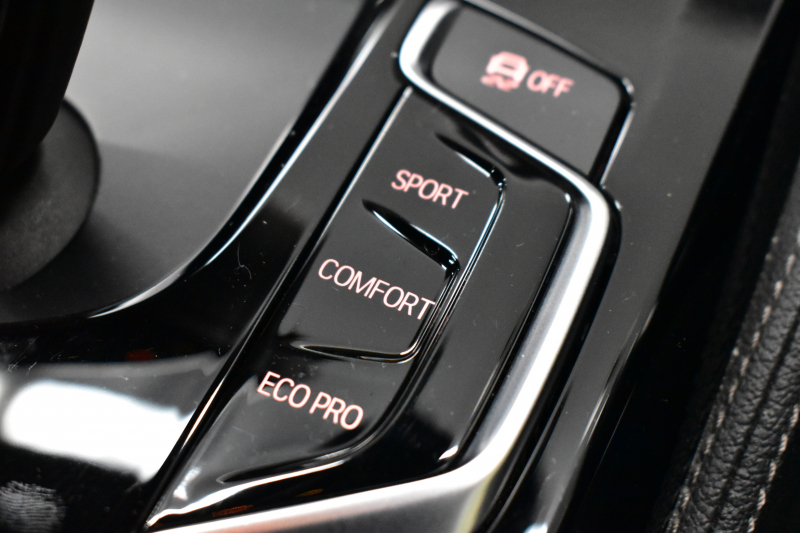 BMW 5シリーズ 523dﾂｰﾘﾝｸﾞ Mｽﾎﾟｰﾂ ｲﾉﾍﾞｰｼｮﾝ&ﾊｲﾗｲﾝP 全席ﾋｰﾀｰ付黒革 LEDﾍｯﾄﾞﾗｲﾄ 追従ACC HUD 車線変更&逸脱警告 衝突軽減B ｼﾞｪｽﾁｬｰCﾀｯﾁﾊﾟﾈﾙ対応iﾄﾞﾗｲﾌﾞHDDﾅﾋﾞ ﾌﾙｾｸﾞ 全周囲ｶﾒﾗ3Dﾋﾞｭｰ  電動Rｹﾞｰﾄ 19AW 液晶ﾒｰﾀｰ ﾜｲﾔﾚｽ充電 2年保証