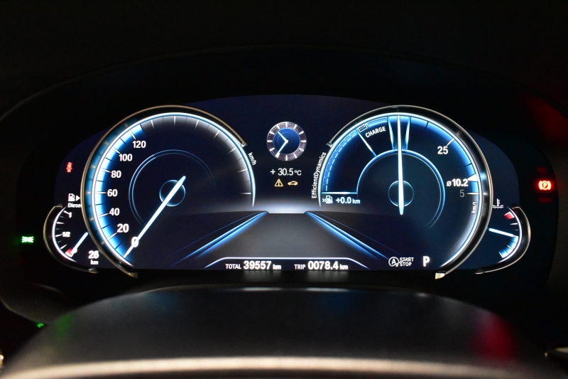 BMW 5シリーズ 523dﾂｰﾘﾝｸﾞ Mｽﾎﾟｰﾂ ｲﾉﾍﾞｰｼｮﾝ&ﾊｲﾗｲﾝP 全席ﾋｰﾀｰ付黒革 LEDﾍｯﾄﾞﾗｲﾄ 追従ACC HUD 車線変更&逸脱警告 衝突軽減B ｼﾞｪｽﾁｬｰCﾀｯﾁﾊﾟﾈﾙ対応iﾄﾞﾗｲﾌﾞHDDﾅﾋﾞ ﾌﾙｾｸﾞ 全周囲ｶﾒﾗ3Dﾋﾞｭｰ  電動Rｹﾞｰﾄ 19AW 液晶ﾒｰﾀｰ ﾜｲﾔﾚｽ充電 2年保証