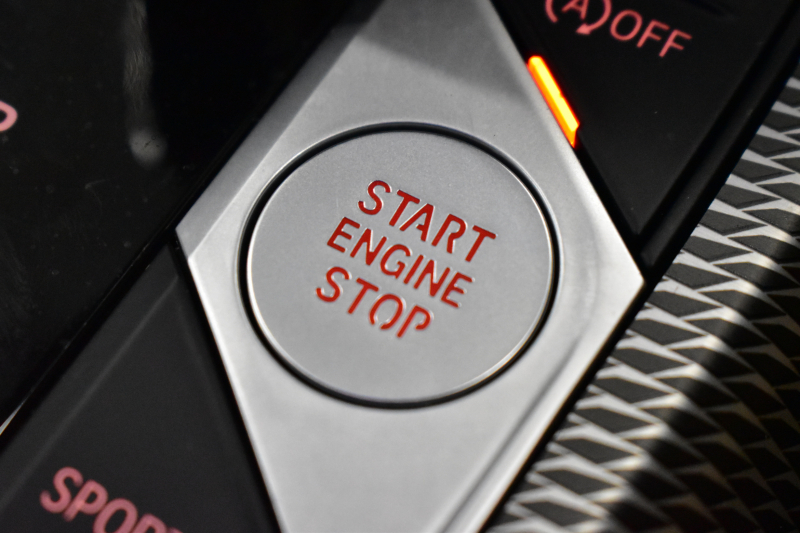 BMW 3シリーズ M340i Xﾄﾞﾗｲﾌﾞ ｲﾉﾍﾞｰｼｮﾝP ﾋｰﾀｰ付黒革 全周囲ｶﾒﾗ ACC HUD ﾚｰｻﾞｰLEDﾗｲﾄ 可変Mｻｽ 19AW Mｽﾎﾟｰﾂﾌﾞﾚｰｷ&ﾃﾞﾌ ｼﾞｪｽﾁｬｰC付ﾀｯﾁﾊﾟﾈﾙﾅﾋﾋﾞ ﾊｰﾏﾝｶｰﾄﾞﾝ 側面衝突&車線変更&逸脱警告 2年保証