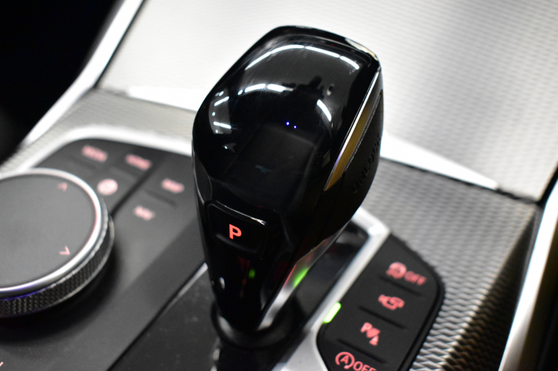 BMW 3シリーズ M340i Xﾄﾞﾗｲﾌﾞ ｲﾉﾍﾞｰｼｮﾝP ﾋｰﾀｰ付黒革 全周囲ｶﾒﾗ ACC HUD ﾚｰｻﾞｰLEDﾗｲﾄ 可変Mｻｽ 19AW Mｽﾎﾟｰﾂﾌﾞﾚｰｷ&ﾃﾞﾌ ｼﾞｪｽﾁｬｰC付ﾀｯﾁﾊﾟﾈﾙﾅﾋﾋﾞ ﾊｰﾏﾝｶｰﾄﾞﾝ 側面衝突&車線変更&逸脱警告 2年保証