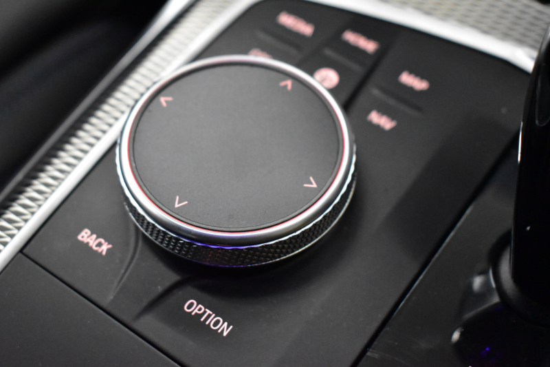 BMW 3シリーズ M340i Xﾄﾞﾗｲﾌﾞ ｲﾉﾍﾞｰｼｮﾝP ﾋｰﾀｰ付黒革 全周囲ｶﾒﾗ ACC HUD ﾚｰｻﾞｰLEDﾗｲﾄ 可変Mｻｽ 19AW Mｽﾎﾟｰﾂﾌﾞﾚｰｷ&ﾃﾞﾌ ｼﾞｪｽﾁｬｰC付ﾀｯﾁﾊﾟﾈﾙﾅﾋﾋﾞ ﾊｰﾏﾝｶｰﾄﾞﾝ 側面衝突&車線変更&逸脱警告 2年保証