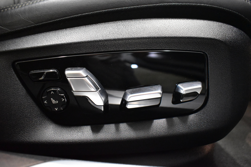 BMW 7シリーズ 740i Mｽﾎﾟｰﾂ ﾘｱｺﾝﾌｫｰﾄP ﾘｱｴﾝﾀｰﾃｲﾒﾝﾄP ｻﾝﾙｰﾌ BMWﾚｰｻﾞｰLED 前席ﾏｯｻｰｼﾞ 全席ﾋｰﾀｰ&ﾍﾞﾝﾁﾚｰｼｮﾝ付黒革 ACC HUD ﾊｰﾏﾝｶｰﾄﾞﾝ ｼﾞｪｽﾁｬｰｺﾝﾄﾛｰﾙ ﾀｯﾁﾊﾟﾈﾙﾅﾋﾞ3Dﾋﾞｭｰ LCW 液晶ﾒｰﾀｰ 20AW ﾃﾞｨｽﾌﾟﾚｲｷｰ ﾘﾓｰﾄP 2年保証