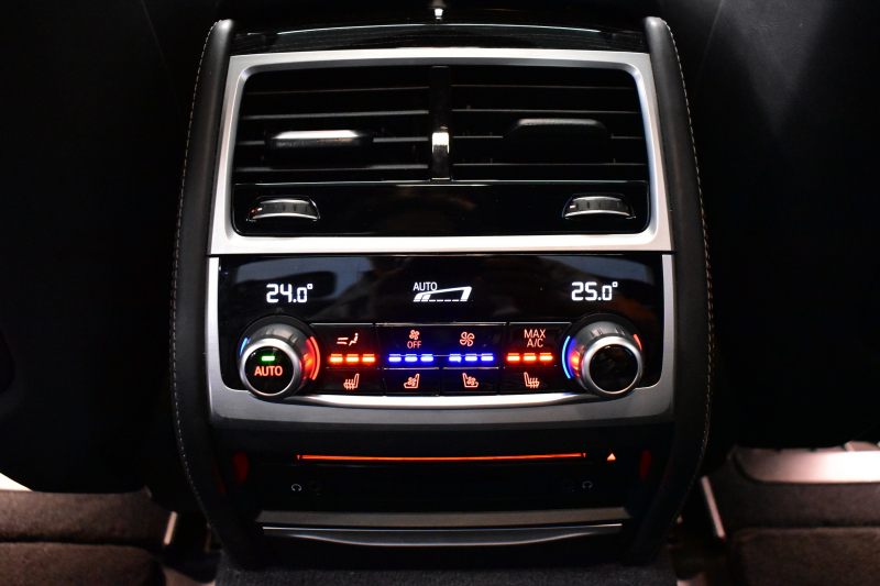 BMW 7シリーズ 740i Mｽﾎﾟｰﾂ ﾘｱｺﾝﾌｫｰﾄP ﾘｱｴﾝﾀｰﾃｲﾒﾝﾄP ｻﾝﾙｰﾌ BMWﾚｰｻﾞｰLED 前席ﾏｯｻｰｼﾞ 全席ﾋｰﾀｰ&ﾍﾞﾝﾁﾚｰｼｮﾝ付黒革 ACC HUD ﾊｰﾏﾝｶｰﾄﾞﾝ ｼﾞｪｽﾁｬｰｺﾝﾄﾛｰﾙ ﾀｯﾁﾊﾟﾈﾙﾅﾋﾞ3Dﾋﾞｭｰ LCW 液晶ﾒｰﾀｰ 20AW ﾃﾞｨｽﾌﾟﾚｲｷｰ ﾘﾓｰﾄP 2年保証