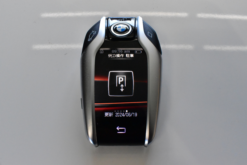 BMW 7シリーズ 740i Mｽﾎﾟｰﾂ ﾘｱｺﾝﾌｫｰﾄP ﾘｱｴﾝﾀｰﾃｲﾒﾝﾄP ｻﾝﾙｰﾌ BMWﾚｰｻﾞｰLED 前席ﾏｯｻｰｼﾞ 全席ﾋｰﾀｰ&ﾍﾞﾝﾁﾚｰｼｮﾝ付黒革 ACC HUD ﾊｰﾏﾝｶｰﾄﾞﾝ ｼﾞｪｽﾁｬｰｺﾝﾄﾛｰﾙ ﾀｯﾁﾊﾟﾈﾙﾅﾋﾞ3Dﾋﾞｭｰ LCW 液晶ﾒｰﾀｰ 20AW ﾃﾞｨｽﾌﾟﾚｲｷｰ ﾘﾓｰﾄP 2年保証