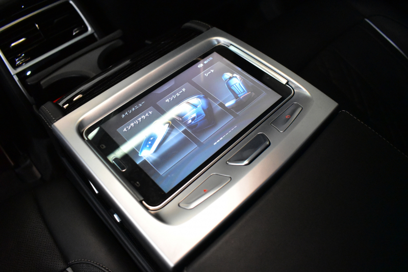 BMW 7シリーズ 740i Mｽﾎﾟｰﾂ ﾘｱｺﾝﾌｫｰﾄP ﾘｱｴﾝﾀｰﾃｲﾒﾝﾄP ｻﾝﾙｰﾌ BMWﾚｰｻﾞｰLED 前席ﾏｯｻｰｼﾞ 全席ﾋｰﾀｰ&ﾍﾞﾝﾁﾚｰｼｮﾝ付黒革 ACC HUD ﾊｰﾏﾝｶｰﾄﾞﾝ ｼﾞｪｽﾁｬｰｺﾝﾄﾛｰﾙ ﾀｯﾁﾊﾟﾈﾙﾅﾋﾞ3Dﾋﾞｭｰ LCW 液晶ﾒｰﾀｰ 20AW ﾃﾞｨｽﾌﾟﾚｲｷｰ ﾘﾓｰﾄP 2年保証