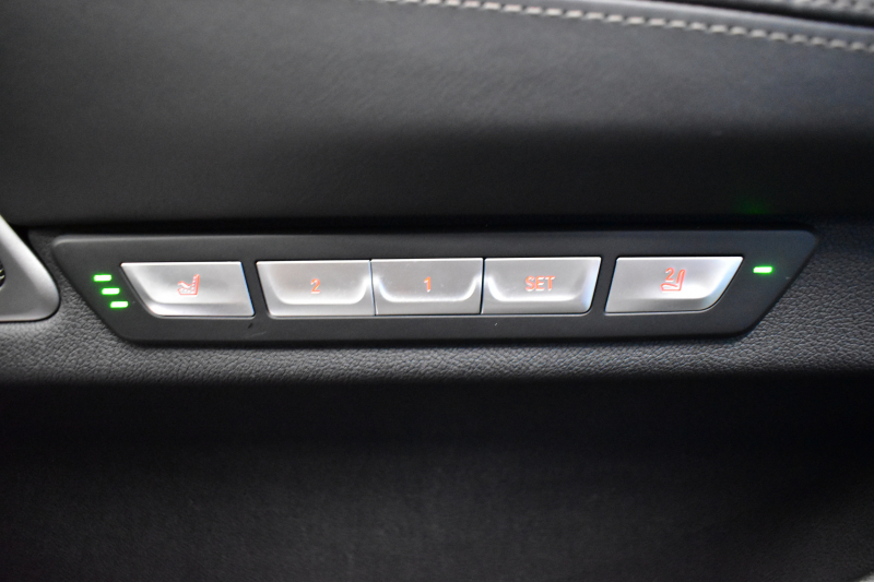 BMW 7シリーズ 740i Mｽﾎﾟｰﾂ ﾘｱｺﾝﾌｫｰﾄP ﾘｱｴﾝﾀｰﾃｲﾒﾝﾄP ｻﾝﾙｰﾌ BMWﾚｰｻﾞｰLED 前席ﾏｯｻｰｼﾞ 全席ﾋｰﾀｰ&ﾍﾞﾝﾁﾚｰｼｮﾝ付黒革 ACC HUD ﾊｰﾏﾝｶｰﾄﾞﾝ ｼﾞｪｽﾁｬｰｺﾝﾄﾛｰﾙ ﾀｯﾁﾊﾟﾈﾙﾅﾋﾞ3Dﾋﾞｭｰ LCW 液晶ﾒｰﾀｰ 20AW ﾃﾞｨｽﾌﾟﾚｲｷｰ ﾘﾓｰﾄP 2年保証