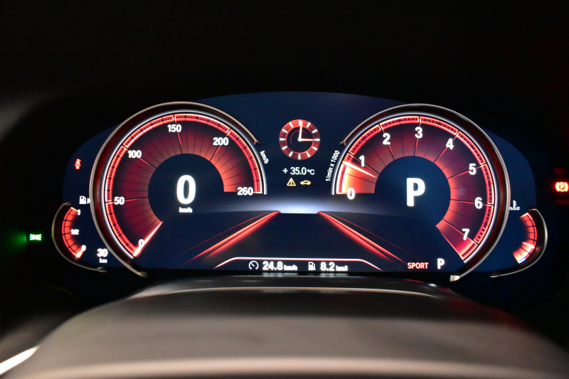 BMW 7シリーズ 740i Mｽﾎﾟｰﾂ ﾘｱｺﾝﾌｫｰﾄP ﾘｱｴﾝﾀｰﾃｲﾒﾝﾄP ｻﾝﾙｰﾌ BMWﾚｰｻﾞｰLED 前席ﾏｯｻｰｼﾞ 全席ﾋｰﾀｰ&ﾍﾞﾝﾁﾚｰｼｮﾝ付黒革 ACC HUD ﾊｰﾏﾝｶｰﾄﾞﾝ ｼﾞｪｽﾁｬｰｺﾝﾄﾛｰﾙ ﾀｯﾁﾊﾟﾈﾙﾅﾋﾞ3Dﾋﾞｭｰ LCW 液晶ﾒｰﾀｰ 20AW ﾃﾞｨｽﾌﾟﾚｲｷｰ ﾘﾓｰﾄP 2年保証