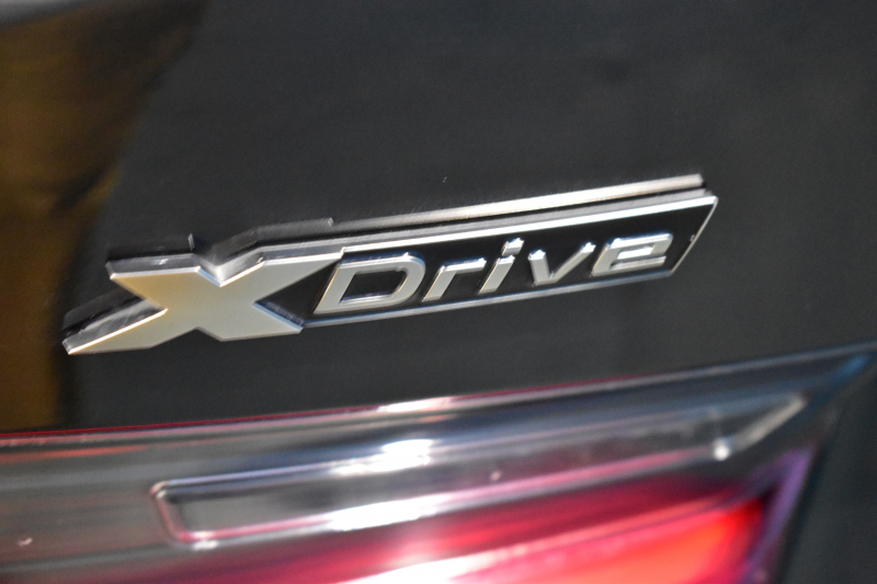 BMW 3シリーズ M340i Xﾄﾞﾗｲﾌﾞ ｲﾉﾍﾞｰｼｮﾝP ﾋｰﾀｰ付黒革 ACC HUD ﾚｰｻﾞｰLEDﾗｲﾄ 可変Mｻｽ 19AW Mｽﾎﾟｰﾂﾌﾞﾚｰｷ&ﾃﾞﾌ ｼﾞｪｽﾁｬｰC付ﾀｯﾁﾊﾟﾈﾙﾅﾋﾞ全周囲ｶﾒﾗ ﾊｰﾏﾝｶｰﾄﾞﾝ 側面衝突&車線変更&逸脱警告 2年保証