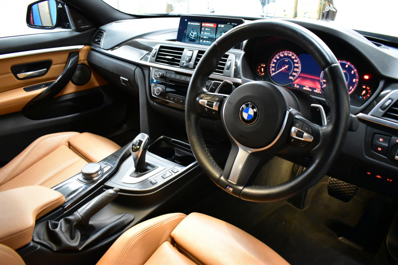 BMW 4シリーズ 440i ｸﾞﾗﾝｸｰﾍﾟ Mｽﾎﾟｰﾂ LCI後期 追従ACC HUD ﾍｷｻｺﾞﾅﾙLEDﾍｯﾄﾞﾗｲﾄ&ﾃｰﾙ ﾋｰﾀｰ付ｺﾆｬｯｸ革 液晶ﾒｰﾀｰ harman/kardon ﾀｯﾁﾊﾟﾈﾙ式iﾄﾞﾗｲﾌﾞHDDﾅﾋﾞBｶﾒ ﾌﾙｾｸﾞ Pｱｼｽﾄ 車線変更&逸脱&歩行者警告 衝突軽減B 電動Rｹﾞｰﾄ 19AW ｳｯﾄﾞｲﾝﾃﾘｱ 2年保証