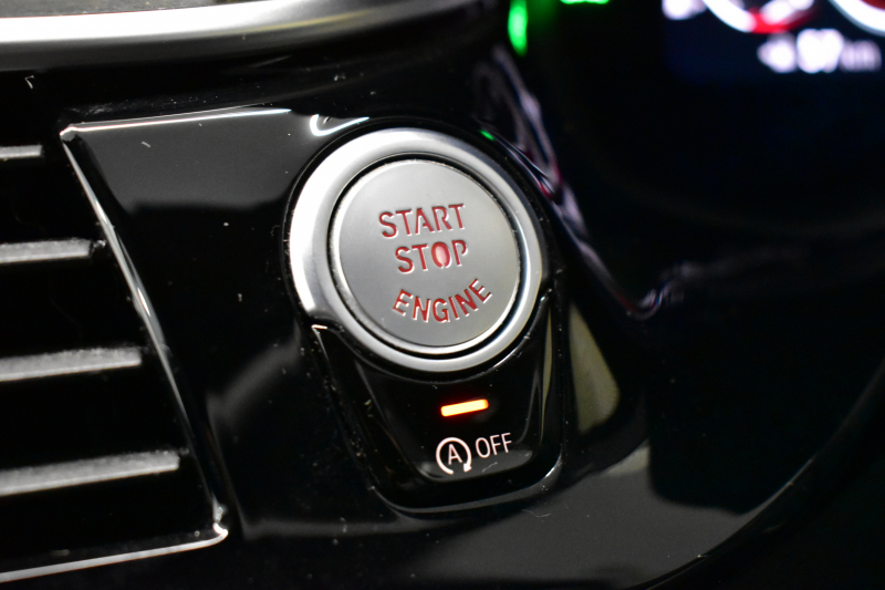 BMW 5シリーズ 540i xDrive Mｽﾎﾟｰﾂ 型式変更後ﾓﾃﾞﾙ(JS30) ﾗｲﾌﾞｺｯｸﾋﾟｯﾄ ｺﾝﾌｫｰﾄP Fﾏｯｻｰｼﾞ&ﾍﾞﾝﾁﾚｰｼｮﾝ 全席ﾋｰﾀｰ付黒革 ｿﾌﾄｸﾛｰｽﾞﾄﾞｱ ACC HUD LEDﾍｯﾄﾞﾗｲﾄ 全周囲ｶﾒﾗ Pｱｼｽﾄ ﾌﾙｾｸﾞ 車線変更&逸脱&歩行者警告 衝突軽減B Mｽﾎﾟｰﾂﾌﾞﾚｰｷ 19AW 可変ｻｽ  2年保証