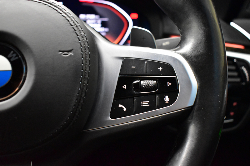 BMW 5シリーズ 540i xDrive Mｽﾎﾟｰﾂ 型式変更後ﾓﾃﾞﾙ(JS30) ﾗｲﾌﾞｺｯｸﾋﾟｯﾄ ｺﾝﾌｫｰﾄP Fﾏｯｻｰｼﾞ&ﾍﾞﾝﾁﾚｰｼｮﾝ 全席ﾋｰﾀｰ付黒革 ｿﾌﾄｸﾛｰｽﾞﾄﾞｱ ACC HUD LEDﾍｯﾄﾞﾗｲﾄ 全周囲ｶﾒﾗ Pｱｼｽﾄ ﾌﾙｾｸﾞ 車線変更&逸脱&歩行者警告 衝突軽減B Mｽﾎﾟｰﾂﾌﾞﾚｰｷ 19AW 可変ｻｽ  2年保証