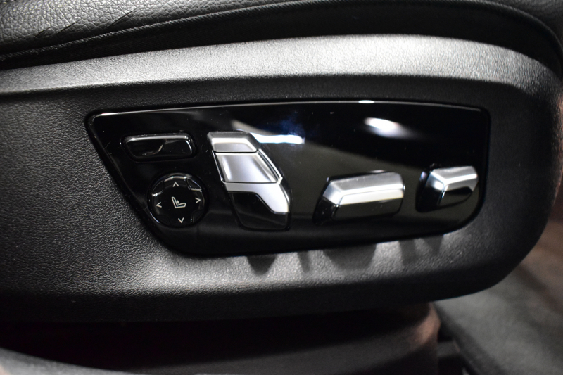 BMW 5シリーズ 540i xDrive Mｽﾎﾟｰﾂ 型式変更後ﾓﾃﾞﾙ(JS30) ﾗｲﾌﾞｺｯｸﾋﾟｯﾄ ｺﾝﾌｫｰﾄP Fﾏｯｻｰｼﾞ&ﾍﾞﾝﾁﾚｰｼｮﾝ 全席ﾋｰﾀｰ付黒革 ｿﾌﾄｸﾛｰｽﾞﾄﾞｱ ACC HUD LEDﾍｯﾄﾞﾗｲﾄ 全周囲ｶﾒﾗ Pｱｼｽﾄ ﾌﾙｾｸﾞ 車線変更&逸脱&歩行者警告 衝突軽減B Mｽﾎﾟｰﾂﾌﾞﾚｰｷ 19AW 可変ｻｽ  2年保証