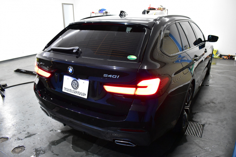 BMW 5シリーズ 540i Xﾄﾞﾗｲﾌﾞﾂｰﾘﾝｸﾞ Mｽﾎﾟｰﾂ LCI後期 4WD 全席ﾋｰﾀ付ｺﾆｬｯｸﾚｻﾞｰ 新ﾃﾞｻﾞｲﾝLEDﾍｯﾄﾞﾗｲﾄ ACC HUD LCW 可変ｻｽﾍﾟﾝｼｮﾝ 19AW Mｽﾎﾟｰﾂﾌﾞﾚｰｷ ﾗｲﾌﾞｺｸﾋﾟｯﾄ ﾌﾙｾｸﾞ全周囲ｶﾒﾗ 電動Rｹﾞｰﾄ ｽﾏｰﾄｷｰ 2年保証