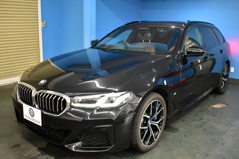BMW 5シリーズ 540i Xﾄﾞﾗｲﾌﾞﾂｰﾘﾝｸﾞ Mｽﾎﾟｰﾂ LCI後期 4WD 全席ﾋｰﾀ付ｺﾆｬｯｸﾚｻﾞｰ 新ﾃﾞｻﾞｲﾝLEDﾍｯﾄﾞﾗｲﾄ ACC HUD LCW 可変ｻｽﾍﾟﾝｼｮﾝ 19AW Mｽﾎﾟｰﾂﾌﾞﾚｰｷ ﾗｲﾌﾞｺｸﾋﾟｯﾄ ﾌﾙｾｸﾞ全周囲ｶﾒﾗ 電動Rｹﾞｰﾄ ｽﾏｰﾄｷｰ 2年保証