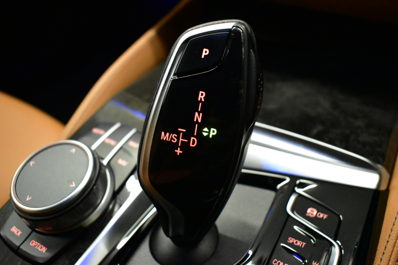 BMW 5シリーズ 540i Xﾄﾞﾗｲﾌﾞﾂｰﾘﾝｸﾞ Mｽﾎﾟｰﾂ LCI後期 4WD 全席ﾋｰﾀ付ｺﾆｬｯｸﾚｻﾞｰ 新ﾃﾞｻﾞｲﾝLEDﾍｯﾄﾞﾗｲﾄ ACC HUD LCW 可変ｻｽﾍﾟﾝｼｮﾝ 19AW Mｽﾎﾟｰﾂﾌﾞﾚｰｷ ﾗｲﾌﾞｺｸﾋﾟｯﾄ ﾌﾙｾｸﾞ全周囲ｶﾒﾗ 電動Rｹﾞｰﾄ ｽﾏｰﾄｷｰ 2年保証