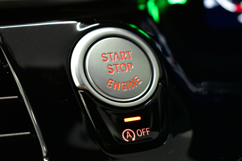 BMW 5シリーズ 540i Xﾄﾞﾗｲﾌﾞﾂｰﾘﾝｸﾞ Mｽﾎﾟｰﾂ LCI後期 4WD 全席ﾋｰﾀ付ｺﾆｬｯｸﾚｻﾞｰ 新ﾃﾞｻﾞｲﾝLEDﾍｯﾄﾞﾗｲﾄ ACC HUD LCW 可変ｻｽﾍﾟﾝｼｮﾝ 19AW Mｽﾎﾟｰﾂﾌﾞﾚｰｷ ﾗｲﾌﾞｺｸﾋﾟｯﾄ ﾌﾙｾｸﾞ全周囲ｶﾒﾗ 電動Rｹﾞｰﾄ ｽﾏｰﾄｷｰ 2年保証