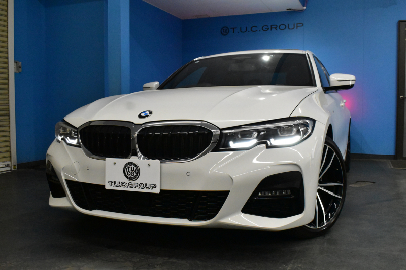 BMW 3シリーズ 320d Xﾄﾞﾗｲﾌﾞ Mｽﾎﾟｰﾂ 期間限定特別掲載！ 4WD ﾃﾞﾋﾞｭｰ&ｺﾝﾌｫｰﾄP ｻﾝﾙｰﾌ 全周囲ｶﾒﾗ ﾋｰﾀｰ付黒革電動ｽﾎﾟｰﾂｼｰﾄ 19AW 電動ﾄﾗﾝｸ ﾜｲﾔﾚｽ充電 追従ACC LEDﾍｯﾄﾞﾗｲﾄ ﾗｲﾌﾞｺｯｸﾋﾟｯﾄ ｱｯﾌﾟﾙｶｰﾌﾟﾚｲ  側面衝突&車線変更&逸脱&歩行者警告 液晶ﾒｰﾀｰ 2年保証