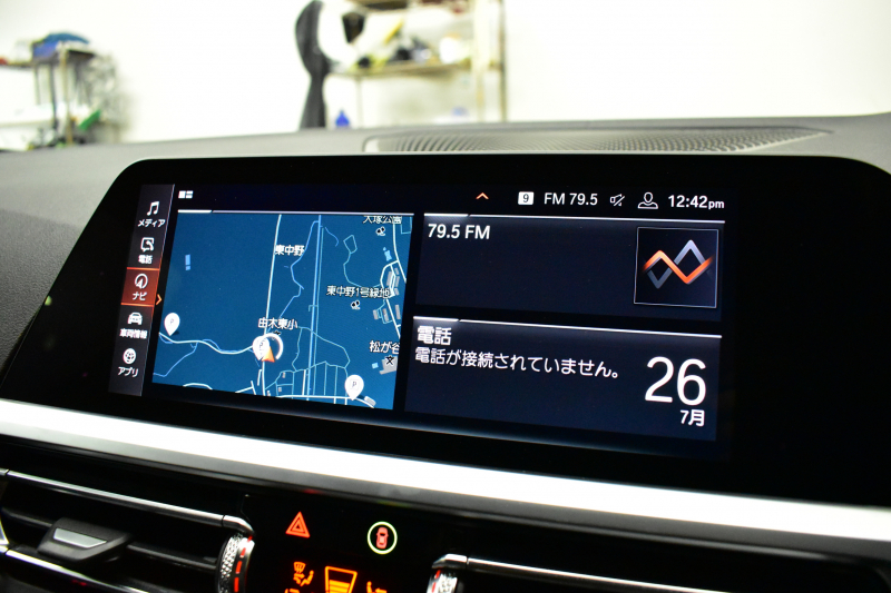 BMW 3シリーズ 320d Xﾄﾞﾗｲﾌﾞ Mｽﾎﾟｰﾂ 4WD ﾃﾞﾋﾞｭｰ&ｺﾝﾌｫｰﾄP ｻﾝﾙｰﾌ 全周囲ｶﾒﾗ ﾋｰﾀｰ付黒革電動ｽﾎﾟｰﾂｼｰﾄ 19AW 電動ﾄﾗﾝｸ ﾜｲﾔﾚｽ充電 追従ACC LEDﾍｯﾄﾞﾗｲﾄ ﾗｲﾌﾞｺｯｸﾋﾟｯﾄ ｱｯﾌﾟﾙｶｰﾌﾟﾚｲ  側面衝突&車線変更&逸脱&歩行者警告 液晶ﾒｰﾀｰ 後退ｱｼｽﾄ 2年保証