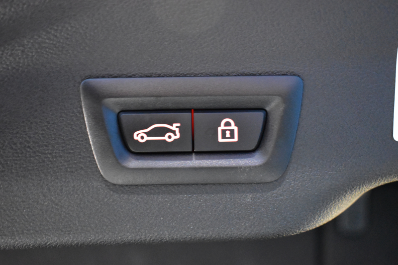 BMW 6シリーズ 630iｸﾞﾗﾝﾂｰﾘｽﾓ Mｽﾎﾟｰﾂ ｾﾚｸﾄP ﾊﾟﾉﾗﾏｻﾝﾙｰﾌ LEDﾍｯﾄﾞﾗｲﾄ 追従ACC ﾊｰﾏﾝｶｰﾄﾞﾝｻｳﾝﾄﾞ ﾋｰﾀｰ付黒革 HUD 衝突軽減ﾌﾞﾚｰｷ 車線変更 &逸脱&歩行者警告 ﾀｯﾁﾊﾟﾈﾙﾅﾋﾞ 全周囲ｶﾒﾗ3Dﾋﾞｭｰ 液晶ﾒｰﾀｰ  電動Rｹﾞｰﾄ 4ｿﾞｰﾝAC 2年保証