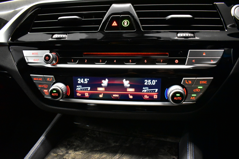 BMW 6シリーズ 630iｸﾞﾗﾝﾂｰﾘｽﾓ Mｽﾎﾟｰﾂ ｾﾚｸﾄP ﾊﾟﾉﾗﾏｻﾝﾙｰﾌ LEDﾍｯﾄﾞﾗｲﾄ 追従ACC ﾊｰﾏﾝｶｰﾄﾞﾝｻｳﾝﾄﾞ ﾋｰﾀｰ付黒革 HUD 衝突軽減ﾌﾞﾚｰｷ 車線変更 &逸脱&歩行者警告 ﾀｯﾁﾊﾟﾈﾙﾅﾋﾞ 全周囲ｶﾒﾗ3Dﾋﾞｭｰ 液晶ﾒｰﾀｰ  電動Rｹﾞｰﾄ 4ｿﾞｰﾝAC 2年保証