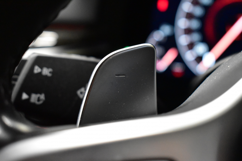 BMW 6シリーズ 630iｸﾞﾗﾝﾂｰﾘｽﾓ Mｽﾎﾟｰﾂ ｾﾚｸﾄP ﾊﾟﾉﾗﾏｻﾝﾙｰﾌ LEDﾍｯﾄﾞﾗｲﾄ 追従ACC ﾊｰﾏﾝｶｰﾄﾞﾝｻｳﾝﾄﾞ ﾋｰﾀｰ付黒革 HUD 衝突軽減ﾌﾞﾚｰｷ 車線変更 &逸脱&歩行者警告 ﾀｯﾁﾊﾟﾈﾙﾅﾋﾞ 全周囲ｶﾒﾗ3Dﾋﾞｭｰ 液晶ﾒｰﾀｰ  電動Rｹﾞｰﾄ 4ｿﾞｰﾝAC 2年保証