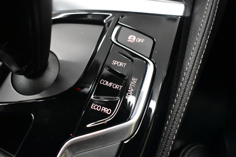 BMW 5シリーズ 540i Xﾄﾞﾗｲﾌﾞ Mｽﾎﾟｰﾂ 4WD 1ｵｰﾅｰ ﾃﾞﾋﾞｭｰ&ﾊｲﾗｲﾝP 全席ﾋｰﾀｰ付黒革 ｿﾌﾄｸﾛｰｽﾞﾄﾞｱ 可変ｻｽ Mｽﾎﾟｰﾂﾌﾞﾚｰｷ LEDﾍｯﾄﾞﾗｲﾄ 液晶ﾒｰﾀｰ ACC HUD LCW ｼﾞｪｽﾁｬｰC対応 ﾀｯﾁﾊﾟﾈﾙﾅﾋﾞ全周囲ｶﾒﾗ 3Dﾋﾞｭｰ ﾌﾙｾｸﾞ 電動ﾄﾗﾝｸ 2年保証