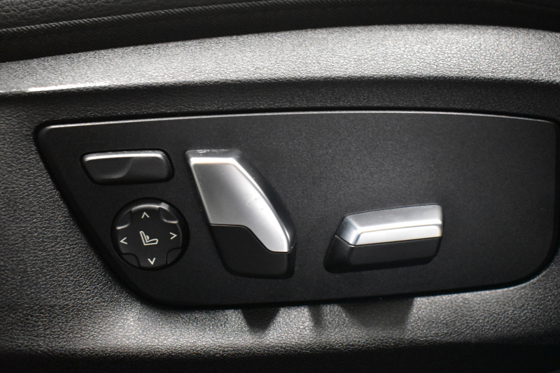 BMW 5シリーズ 540i Xﾄﾞﾗｲﾌﾞ Mｽﾎﾟｰﾂ 4WD 1ｵｰﾅｰ ﾃﾞﾋﾞｭｰ&ﾊｲﾗｲﾝP 全席ﾋｰﾀｰ付黒革 ｿﾌﾄｸﾛｰｽﾞﾄﾞｱ 可変ｻｽ Mｽﾎﾟｰﾂﾌﾞﾚｰｷ LEDﾍｯﾄﾞﾗｲﾄ 液晶ﾒｰﾀｰ ACC HUD LCW ｼﾞｪｽﾁｬｰC対応 ﾀｯﾁﾊﾟﾈﾙﾅﾋﾞ全周囲ｶﾒﾗ 3Dﾋﾞｭｰ ﾌﾙｾｸﾞ 電動ﾄﾗﾝｸ 2年保証