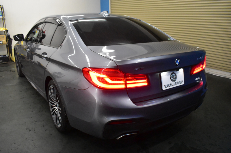 BMW 5シリーズ 540i Xﾄﾞﾗｲﾌﾞ Mｽﾎﾟｰﾂ 4WD 1ｵｰﾅｰ ﾃﾞﾋﾞｭｰ&ﾊｲﾗｲﾝP 全席ﾋｰﾀｰ付黒革 ｿﾌﾄｸﾛｰｽﾞﾄﾞｱ 可変ｻｽ Mｽﾎﾟｰﾂﾌﾞﾚｰｷ LEDﾍｯﾄﾞﾗｲﾄ 液晶ﾒｰﾀｰ ACC HUD LCW ｼﾞｪｽﾁｬｰC対応 ﾀｯﾁﾊﾟﾈﾙﾅﾋﾞ全周囲ｶﾒﾗ 3Dﾋﾞｭｰ ﾌﾙｾｸﾞ 電動ﾄﾗﾝｸ 2年保証