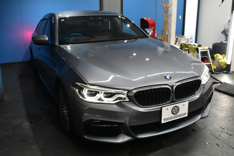 BMW 5シリーズ 540i Xﾄﾞﾗｲﾌﾞ Mｽﾎﾟｰﾂ 4WD 1ｵｰﾅｰ ﾃﾞﾋﾞｭｰ&ﾊｲﾗｲﾝP 全席ﾋｰﾀｰ付黒革 ｿﾌﾄｸﾛｰｽﾞﾄﾞｱ 可変ｻｽ Mｽﾎﾟｰﾂﾌﾞﾚｰｷ LEDﾍｯﾄﾞﾗｲﾄ 液晶ﾒｰﾀｰ ACC HUD LCW ｼﾞｪｽﾁｬｰC対応 ﾀｯﾁﾊﾟﾈﾙﾅﾋﾞ全周囲ｶﾒﾗ 3Dﾋﾞｭｰ ﾌﾙｾｸﾞ 電動ﾄﾗﾝｸ 2年保証