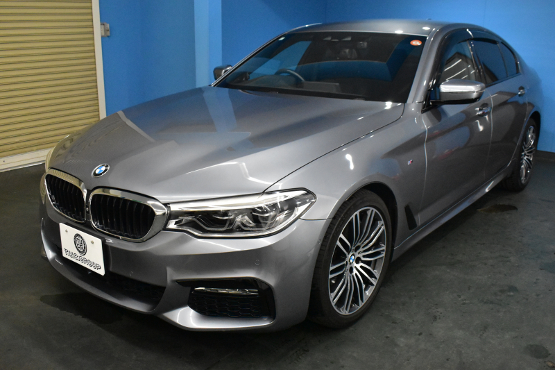 BMW 5シリーズ 540i Xﾄﾞﾗｲﾌﾞ Mｽﾎﾟｰﾂ 4WD 1ｵｰﾅｰ ﾃﾞﾋﾞｭｰ&ﾊｲﾗｲﾝP 全席ﾋｰﾀｰ付黒革 ｿﾌﾄｸﾛｰｽﾞﾄﾞｱ 可変ｻｽ Mｽﾎﾟｰﾂﾌﾞﾚｰｷ LEDﾍｯﾄﾞﾗｲﾄ 液晶ﾒｰﾀｰ ACC HUD LCW ｼﾞｪｽﾁｬｰC対応 ﾀｯﾁﾊﾟﾈﾙﾅﾋﾞ全周囲ｶﾒﾗ 3Dﾋﾞｭｰ ﾌﾙｾｸﾞ 電動ﾄﾗﾝｸ 2年保証