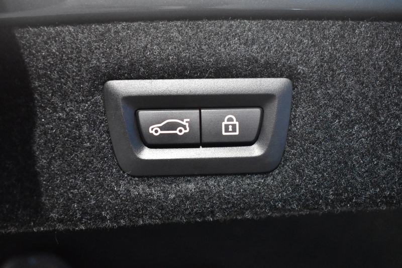 BMW 5シリーズ 540i Xﾄﾞﾗｲﾌﾞ Mｽﾎﾟｰﾂ 4WD 1ｵｰﾅｰ ﾃﾞﾋﾞｭｰ&ﾊｲﾗｲﾝP 全席ﾋｰﾀｰ付黒革 ｿﾌﾄｸﾛｰｽﾞﾄﾞｱ 可変ｻｽ Mｽﾎﾟｰﾂﾌﾞﾚｰｷ LEDﾍｯﾄﾞﾗｲﾄ 液晶ﾒｰﾀｰ ACC HUD LCW ｼﾞｪｽﾁｬｰC対応 ﾀｯﾁﾊﾟﾈﾙﾅﾋﾞ全周囲ｶﾒﾗ 3Dﾋﾞｭｰ ﾌﾙｾｸﾞ 電動ﾄﾗﾝｸ 2年保証