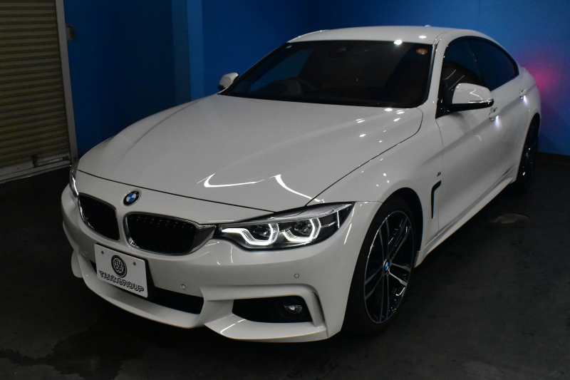 BMW 4シリーズ 440i ｸﾞﾗﾝｸｰﾍﾟ Mｽﾎﾟｰﾂ LCI後期最終ﾓﾃﾞﾙ  ﾌｧｽﾄﾄﾗｯｸP 可変Mｻｽ ACC HUD ﾍｷｻｺﾞﾅﾙLEDﾍｯﾄﾞﾗｲﾄ&ﾃｰﾙ ﾋｰﾀｰ付ｺﾆｬｯｸ革 液晶ﾒｰﾀｰ harman/kardon ﾀｯﾁﾊﾟﾈﾙ式iﾄﾞﾗｲﾌﾞﾅﾋﾞBｶﾒ ﾌﾙｾｸﾞ車線変更警告 電動Rｹﾞｰﾄ 19AW ｳｯﾄﾞｲﾝﾃﾘｱ 2年保証