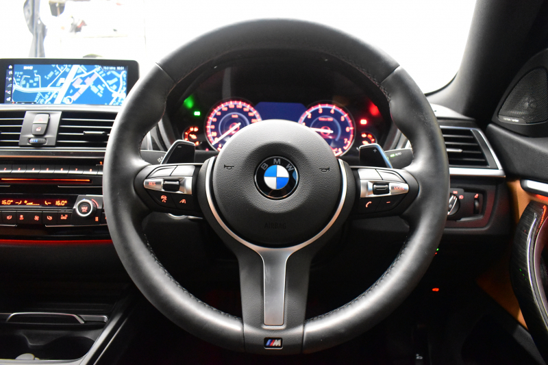 BMW 4シリーズ 440i ｸﾞﾗﾝｸｰﾍﾟ Mｽﾎﾟｰﾂ LCI後期最終ﾓﾃﾞﾙ  ﾌｧｽﾄﾄﾗｯｸP 可変Mｻｽ ACC HUD ﾍｷｻｺﾞﾅﾙLEDﾍｯﾄﾞﾗｲﾄ&ﾃｰﾙ ﾋｰﾀｰ付ｺﾆｬｯｸ革 液晶ﾒｰﾀｰ harman/kardon ﾀｯﾁﾊﾟﾈﾙ式iﾄﾞﾗｲﾌﾞﾅﾋﾞBｶﾒ ﾌﾙｾｸﾞ車線変更警告 電動Rｹﾞｰﾄ 19AW ｳｯﾄﾞｲﾝﾃﾘｱ 2年保証