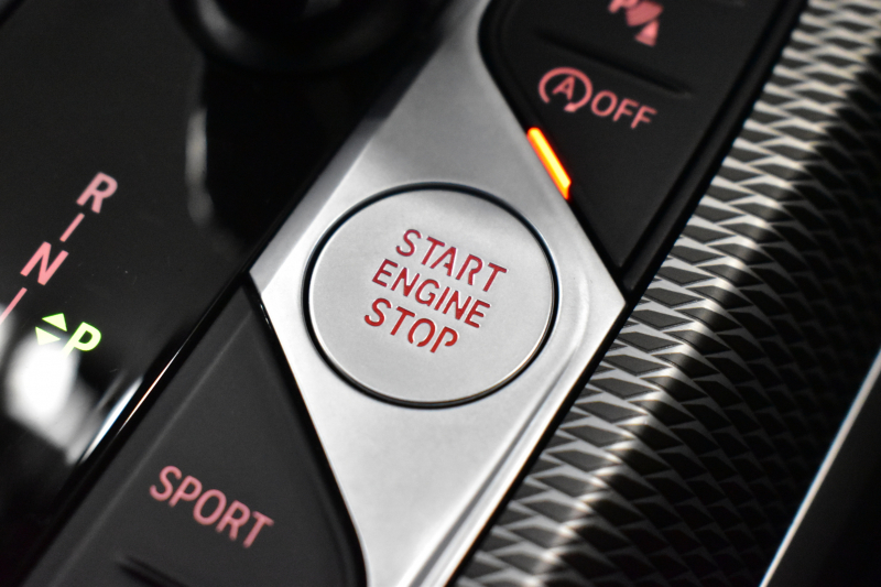 BMW 3シリーズ M340i Xﾄﾞﾗｲﾌﾞ 1ｵｰﾅｰ ｲﾉﾍﾞｰｼｮﾝP ﾋｰﾀｰ付黒革 全周囲ｶﾒﾗ ACC HUD ﾚｰｻﾞｰLEDﾗｲﾄ 可変Mｻｽ 19AW Mｽﾎﾟｰﾂﾌﾞﾚｰｷ&ﾃﾞﾌ ｼﾞｪｽﾁｬｰC付ﾀｯﾁﾊﾟﾈﾙﾅﾋﾞ ﾊｰﾏﾝｶｰﾄﾞﾝ 側面衝突&車線変更&逸脱警告 2年保証