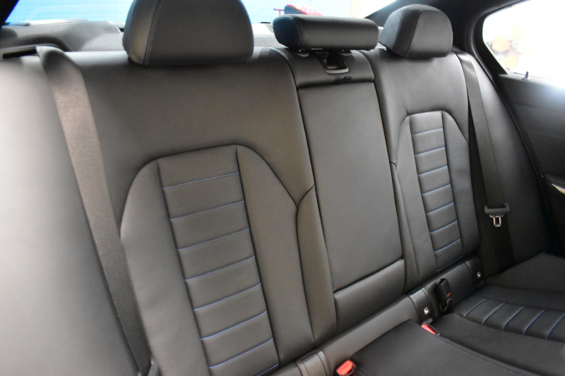 BMW 3シリーズ M340i Xﾄﾞﾗｲﾌﾞ 1ｵｰﾅｰ ｲﾉﾍﾞｰｼｮﾝP ﾋｰﾀｰ付黒革 全周囲ｶﾒﾗ ACC HUD ﾚｰｻﾞｰLEDﾗｲﾄ 可変Mｻｽ 19AW Mｽﾎﾟｰﾂﾌﾞﾚｰｷ&ﾃﾞﾌ ｼﾞｪｽﾁｬｰC付ﾀｯﾁﾊﾟﾈﾙﾅﾋﾞ ﾊｰﾏﾝｶｰﾄﾞﾝ 側面衝突&車線変更&逸脱警告 2年保証