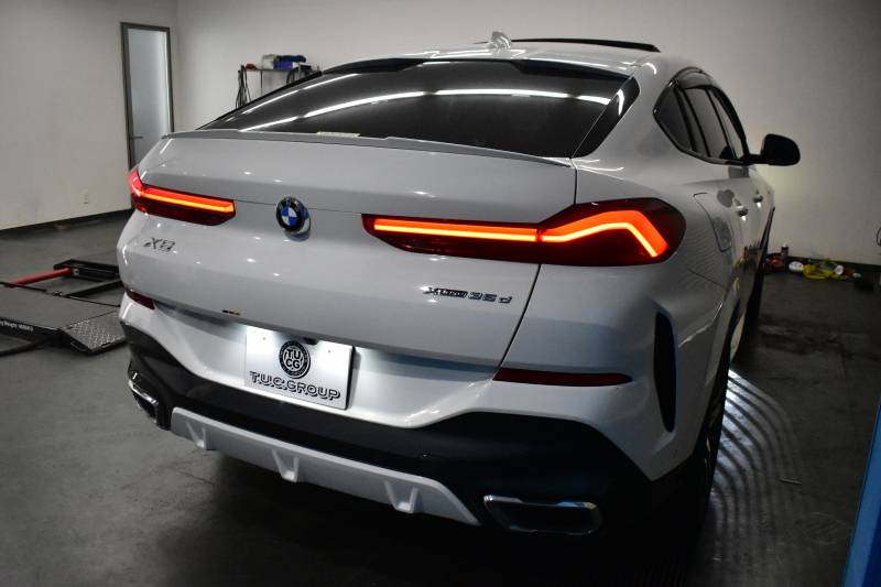 BMW X6 Xﾄﾞﾗｲﾌﾞ 35d Mｽﾎﾟｰﾂ ｺﾝﾌｫ-ﾄP ﾊﾟﾉﾗﾏｻﾝﾙｰﾌ 全席＆ｽﾃｱﾘﾝｸﾞﾋｰﾀｰ付ｺｰﾋｰ革 Fﾏｯｻｰｼﾞ＆ﾍﾞﾝﾁﾚｰｼｮﾝ LEDﾍｯﾄﾞACC HUD  harman/kardon LCW 22AW ｸﾘｽﾀﾙｼﾌﾄﾉﾌﾞ ｶｰﾎﾞﾝﾄﾘﾑ TVｼﾞｪｽﾁｬC付ﾀｯﾁﾊﾟﾈﾙﾅﾋﾞ全周囲ｶﾒﾗ 電動Rｹﾞｰﾄ 2年保証