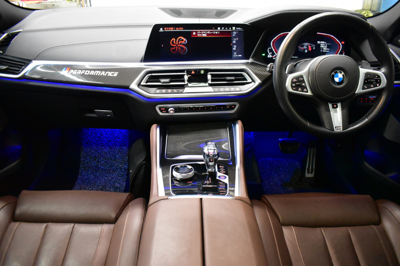 BMW X6 Xﾄﾞﾗｲﾌﾞ 35d Mｽﾎﾟｰﾂ ｺﾝﾌｫ-ﾄP ﾊﾟﾉﾗﾏｻﾝﾙｰﾌ 全席＆ｽﾃｱﾘﾝｸﾞﾋｰﾀｰ付ｺｰﾋｰ革 Fﾏｯｻｰｼﾞ＆ﾍﾞﾝﾁﾚｰｼｮﾝ LEDﾍｯﾄﾞACC HUD  harman/kardon LCW 22AW ｸﾘｽﾀﾙｼﾌﾄﾉﾌﾞ ｶｰﾎﾞﾝﾄﾘﾑ TVｼﾞｪｽﾁｬC付ﾀｯﾁﾊﾟﾈﾙﾅﾋﾞ全周囲ｶﾒﾗ 電動Rｹﾞｰﾄ 2年保証