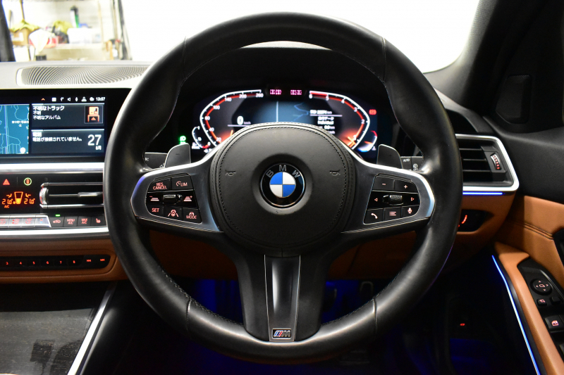 BMW 3シリーズ 320d Xﾄﾞﾗｲﾌﾞ ﾂｰﾘﾝｸﾞ Mｽﾎﾟｰﾂ 4WD ﾊｲﾗｲﾝ＆ｺﾝﾌｫｰﾄP ﾌﾙｾｸﾞTV 19AW Pｱｼｽﾄﾌﾟﾗｽ 3Dﾋﾞｭｰ全周囲ｶﾒﾗ ﾋｰﾀｰ付ｺﾆｬｯｸ革 BMWﾗｲﾌﾞｺｯｸﾋﾟｯﾄ ｱｯﾌﾟﾙｶｰﾌﾟﾚｲ  ACC LEDﾍｯﾄﾞﾗｲﾄ 車線変更&逸脱&歩行者警告 2年保証