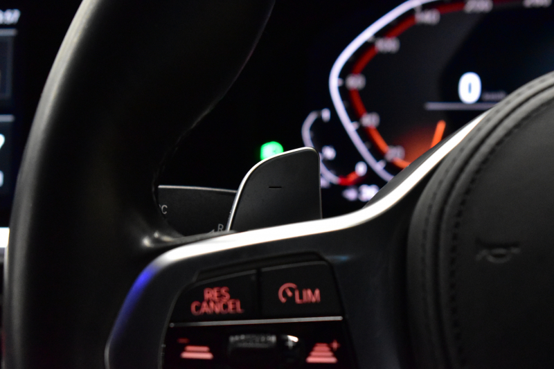 BMW 3シリーズ 320d Xﾄﾞﾗｲﾌﾞ ﾂｰﾘﾝｸﾞ Mｽﾎﾟｰﾂ 4WD ﾊｲﾗｲﾝ＆ｺﾝﾌｫｰﾄP ﾌﾙｾｸﾞTV 19AW Pｱｼｽﾄﾌﾟﾗｽ 3Dﾋﾞｭｰ全周囲ｶﾒﾗ ﾋｰﾀｰ付ｺﾆｬｯｸ革 BMWﾗｲﾌﾞｺｯｸﾋﾟｯﾄ ｱｯﾌﾟﾙｶｰﾌﾟﾚｲ  ACC LEDﾍｯﾄﾞﾗｲﾄ 車線変更&逸脱&歩行者警告 2年保証