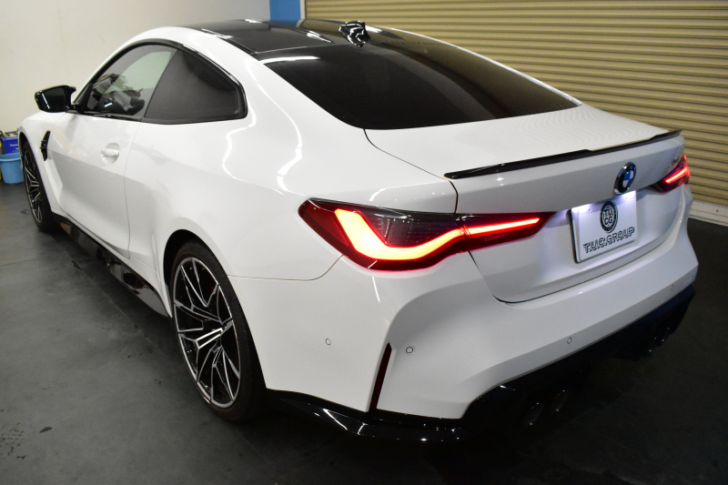 BMW Mシリーズ M4ｸｰﾍﾟ 6速MT 後輪駆動FR車 ﾋｰﾀｰ付黒革Mｽﾎﾟｰﾂｼｰﾄ ﾚｰｻﾞｰLEDﾍｯﾄﾞﾗｲﾄ HUD Mｽﾎﾟｰﾂﾃﾞﾌ Mｺﾝﾊﾟｳﾝﾄﾞﾌﾞﾚｰｷ 可変Mｻｽ ﾗｲﾌﾞｺｯｸﾋﾟｯﾄ全周囲ｶﾒﾗ LCW Apple Car Play ﾌﾙｾｸﾞ 19&20AW 2年保証