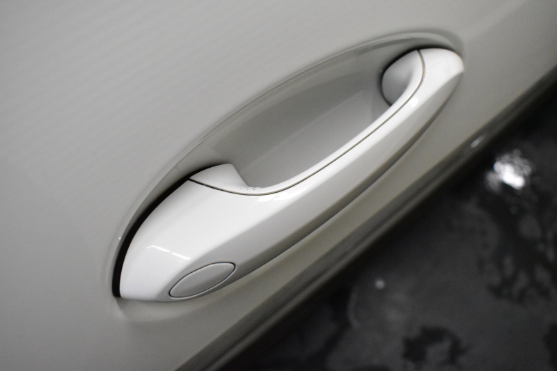 BMW Mシリーズ M4ｸｰﾍﾟ 6速MT 後輪駆動FR車 ﾋｰﾀｰ付黒革Mｽﾎﾟｰﾂｼｰﾄ ﾚｰｻﾞｰLEDﾍｯﾄﾞﾗｲﾄ HUD Mｽﾎﾟｰﾂﾃﾞﾌ Mｺﾝﾊﾟｳﾝﾄﾞﾌﾞﾚｰｷ 可変Mｻｽ ﾗｲﾌﾞｺｯｸﾋﾟｯﾄ全周囲ｶﾒﾗ LCW Apple Car Play ﾌﾙｾｸﾞ 19&20AW 2年保証