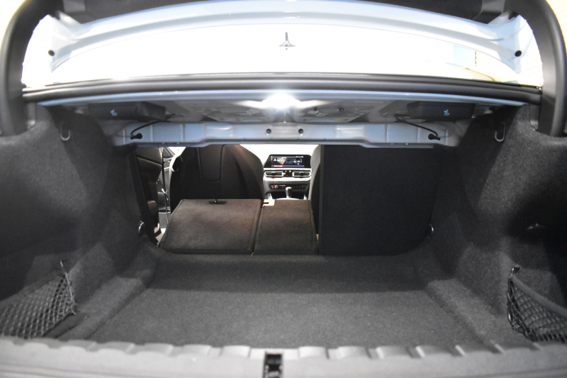 BMW Mシリーズ M4ｸｰﾍﾟ 6速MT 後輪駆動FR車 ﾋｰﾀｰ付黒革Mｽﾎﾟｰﾂｼｰﾄ ﾚｰｻﾞｰLEDﾍｯﾄﾞﾗｲﾄ HUD Mｽﾎﾟｰﾂﾃﾞﾌ Mｺﾝﾊﾟｳﾝﾄﾞﾌﾞﾚｰｷ 可変Mｻｽ ﾗｲﾌﾞｺｯｸﾋﾟｯﾄ全周囲ｶﾒﾗ LCW Apple Car Play ﾌﾙｾｸﾞ 19&20AW 2年保証