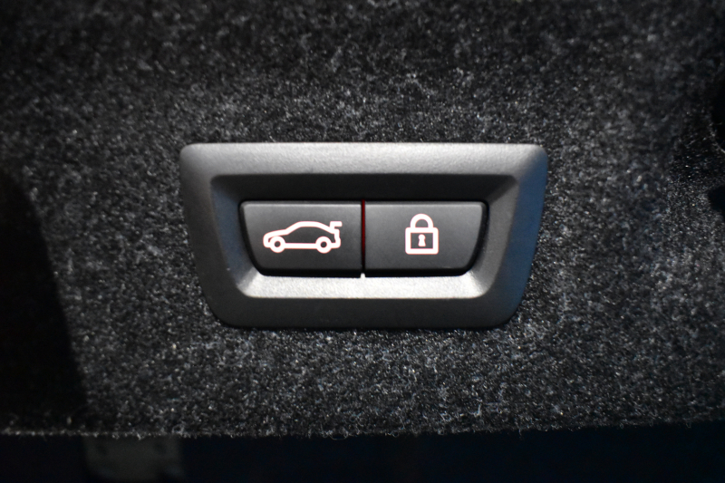 BMW 4シリーズ 420iｸｰﾍﾟ Mｽﾎﾟｰﾂ ｲﾉﾍﾞｰｼｮﾝ＆ｺﾝﾌｫｰﾄP  ﾚｰｻﾞｰLEDﾍｯﾄﾞﾗｲﾄ ﾋｰﾀｰ付赤革 全周囲ｶﾒﾗ ｵﾌﾟｼｮﾝ19AW 追従ACC LCW ﾗｲﾌﾞｺｯｸﾋﾟｯﾄ液晶ﾒｰﾀｰ ﾀｯﾁﾊﾟﾈﾙHDDﾅﾋﾞ Apple Car Play 電動ﾄﾗﾝｸ 車線逸脱&歩行者警告 衝突軽減B 2年保証