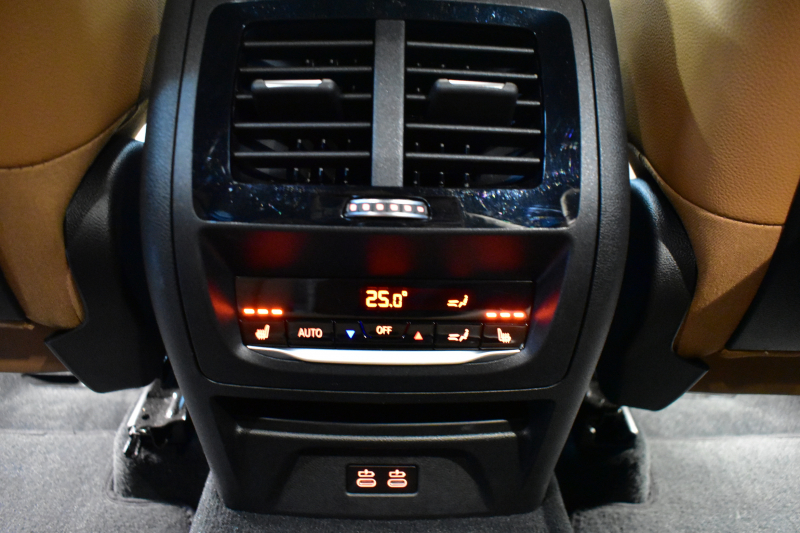 BMW X3 Xﾄﾞﾗｲﾌﾞ20d Mｽﾎﾟｰﾂ ｾﾚｸﾄ&ﾊｲﾗｲﾝP ﾊﾟﾉﾗﾏｻﾝﾙｰﾌ ﾗｲﾌﾞｺｯｸﾋﾟｯﾄ LEDﾍｯﾄﾞﾗｲﾄ 追従ACC HUD 全席ﾋｰﾀｰ付ｺﾆｬｯｸﾚｻﾞｰ LCW ﾊｰﾏﾝｶｰﾄﾞﾝ ﾀｯﾁﾊﾟﾈﾙﾅﾋﾞﾌﾙｾｸﾞ全周囲ｶﾒﾗ3Dﾋﾞｭｰ  電動Rｹﾞｰﾄ ﾜｲﾔﾚｽ充電 19AW 2年保証